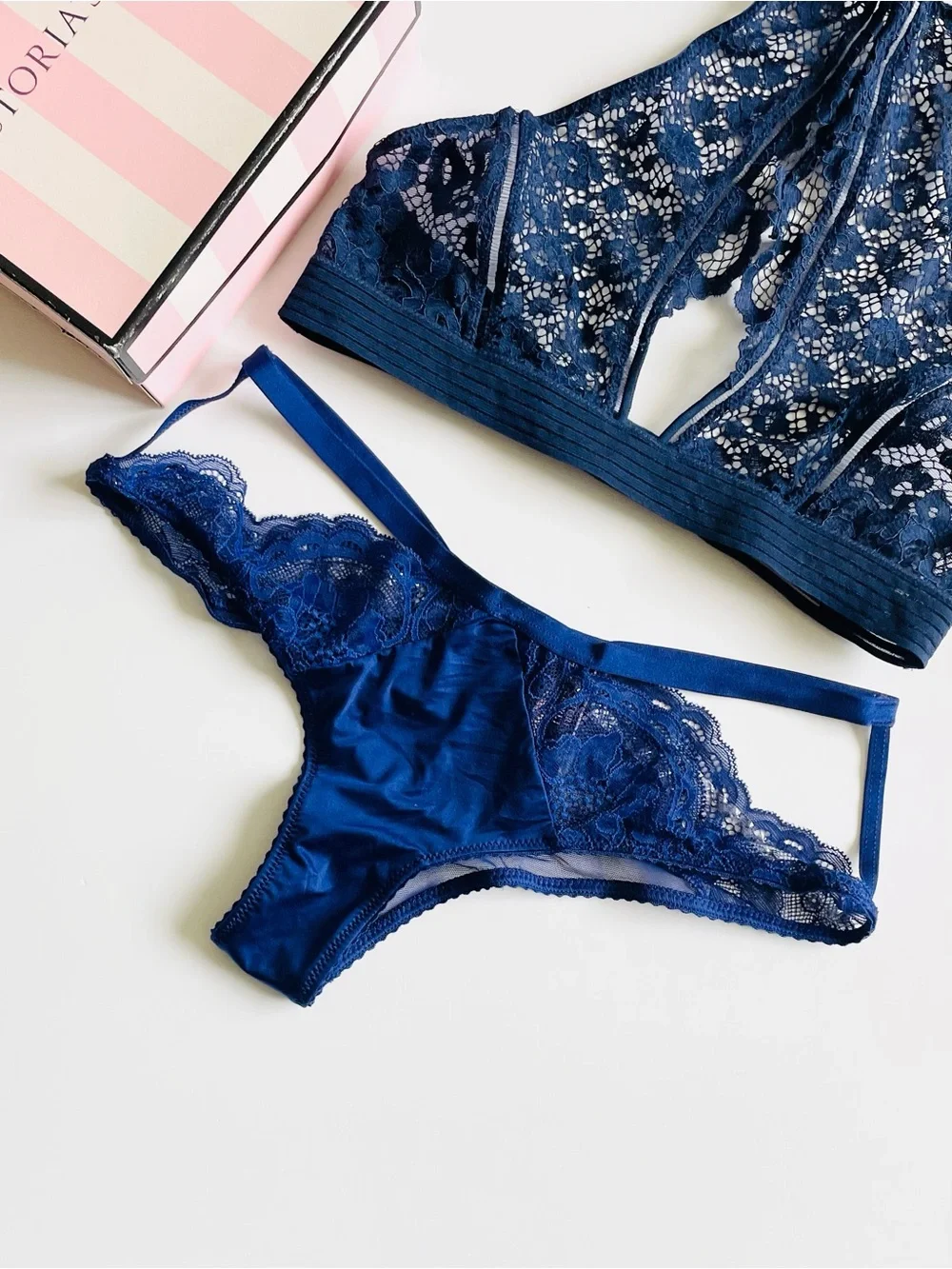SMALL Victoria’s Secret navy blue bralette bra set cheeky panties